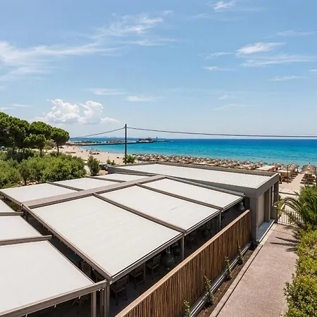 Sandra Seafront By Rentalspro Services -