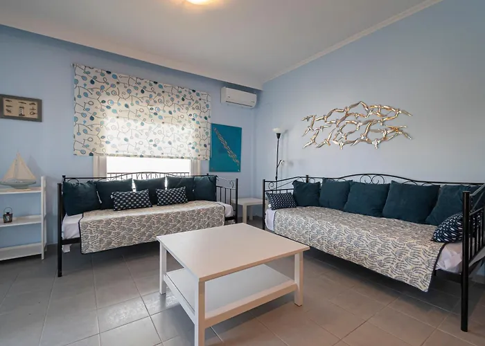 Appartement Sandra Seafront By Rentalspro Services -
