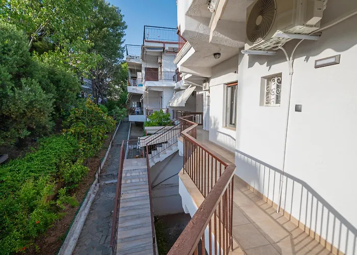 Sandra Seafront By Rentalspro Services - Appartement