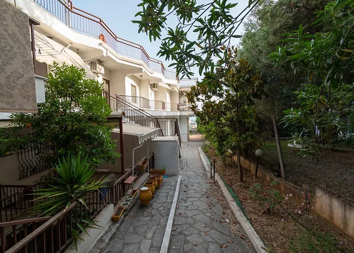 Appartement Sandra Seafront By Rentalspro Services -