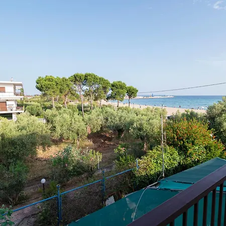 Sandra Seafront By Rentalspro Services - *